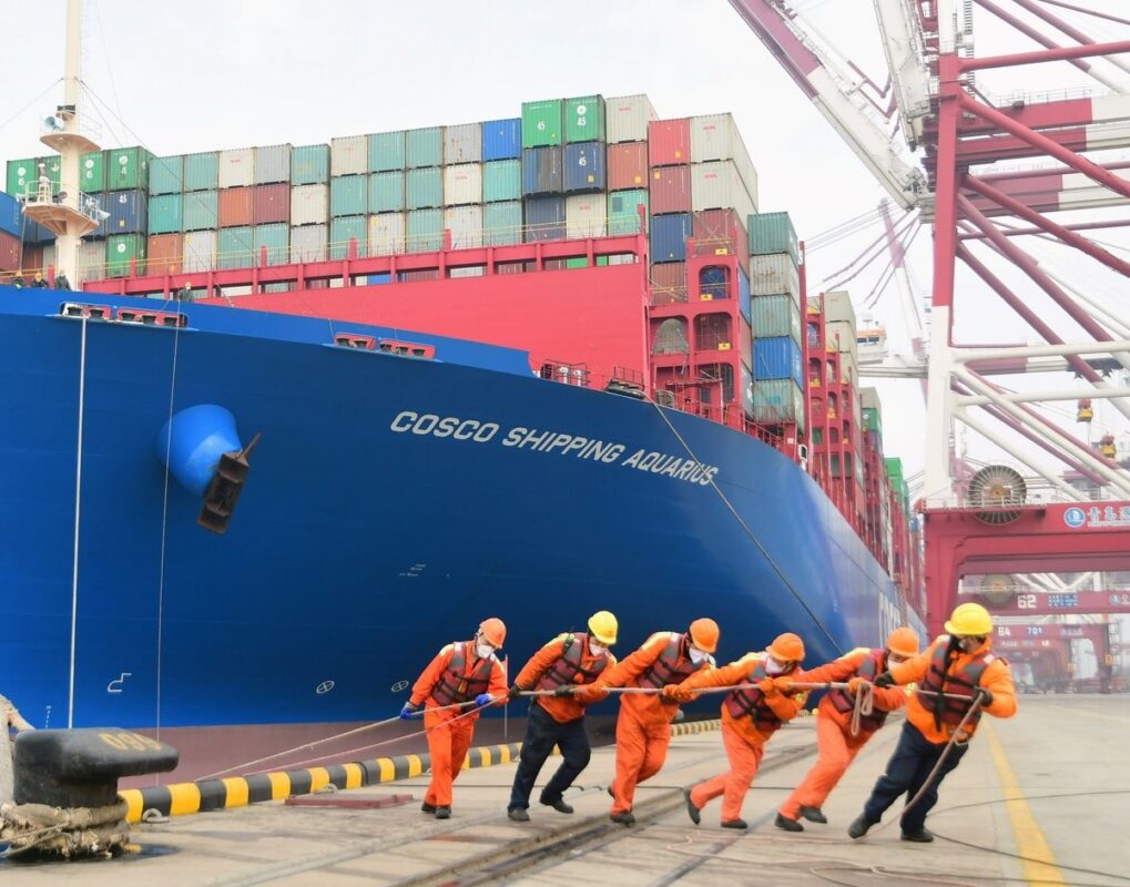 Vận chuyển tàu biển - liên hoa logistics